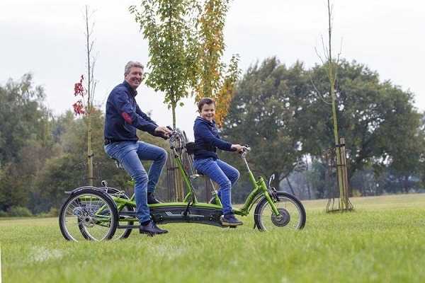 Kids store tandem tricycle