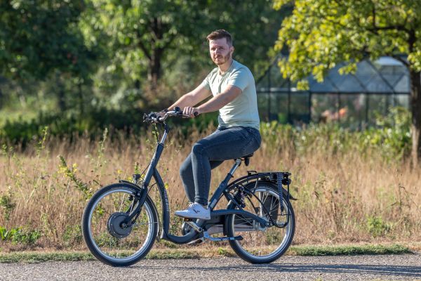 Men's step through online electric bike