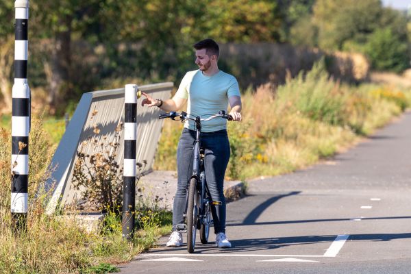 Vélo électrique pour personne âgée hot sale