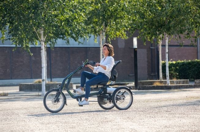 Vélo petites roues online adulte