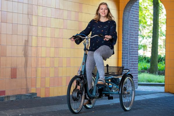 Cycling with a balance disorder on an adaptive bike Van Raam