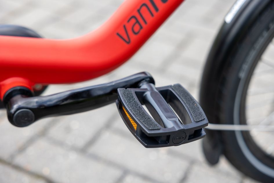 Standard pedal on special needs bicycles Van Raam