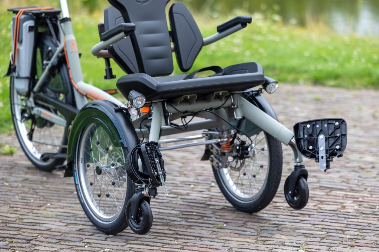 Bike attached to wheelchair Van Raam OPair