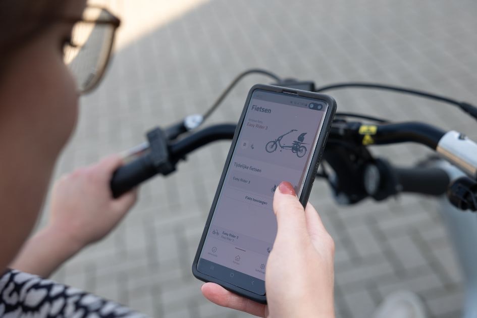 Aangepaste Van Raam fiets verbinden met app