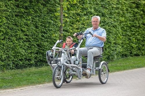 Amerikaans voetbal Controle hervorming Samen fietsen met kind op de Fun2Go duofiets met kinderzit | Van Raam